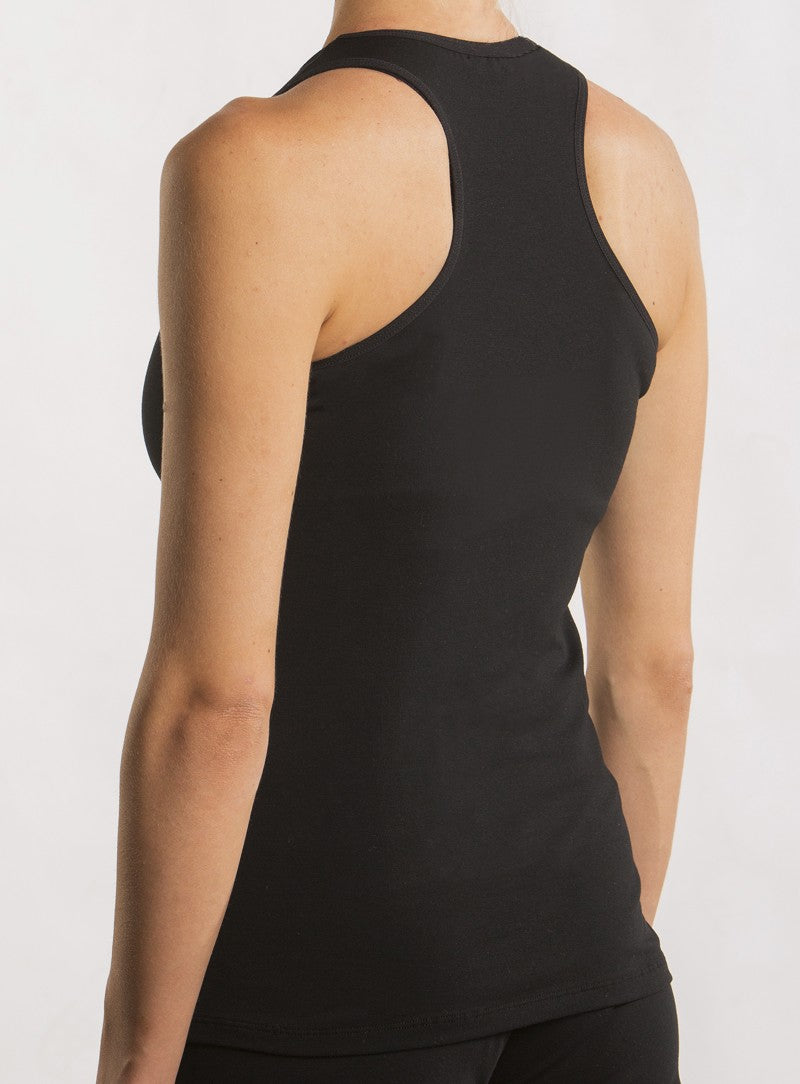 Sleeveless shirt